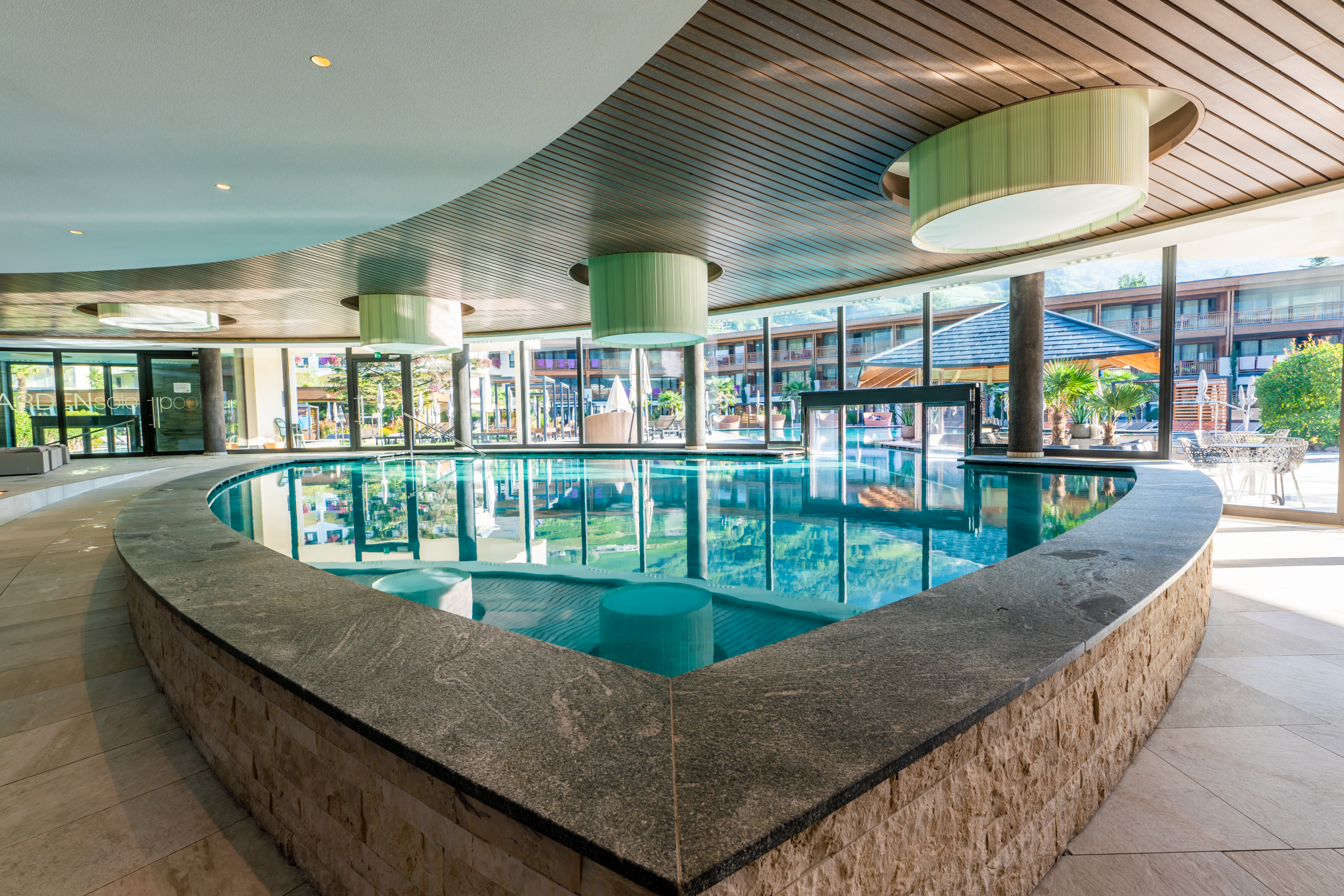 Indoor Pool im Prokulus