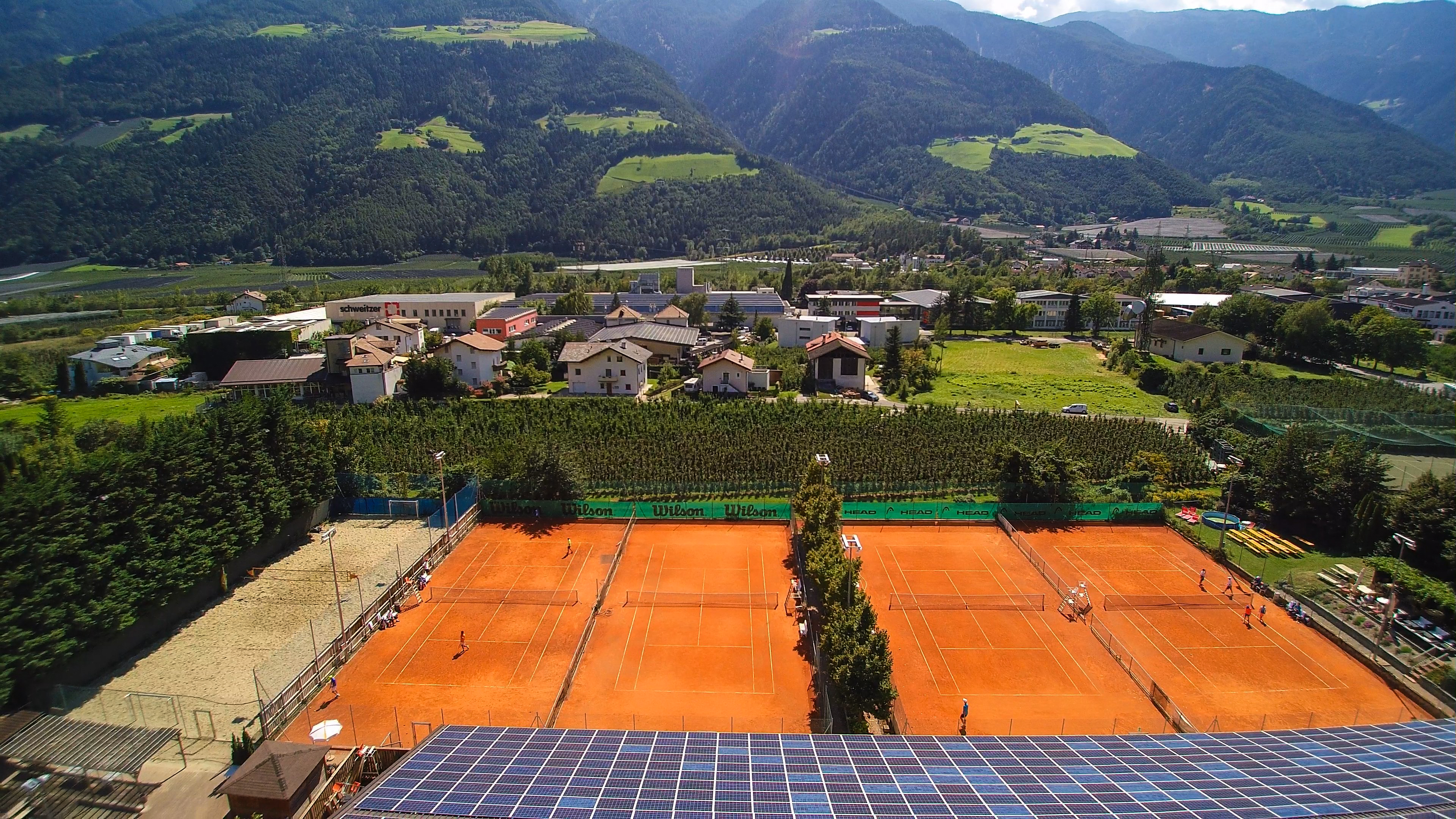 Tennisplatz Indoor