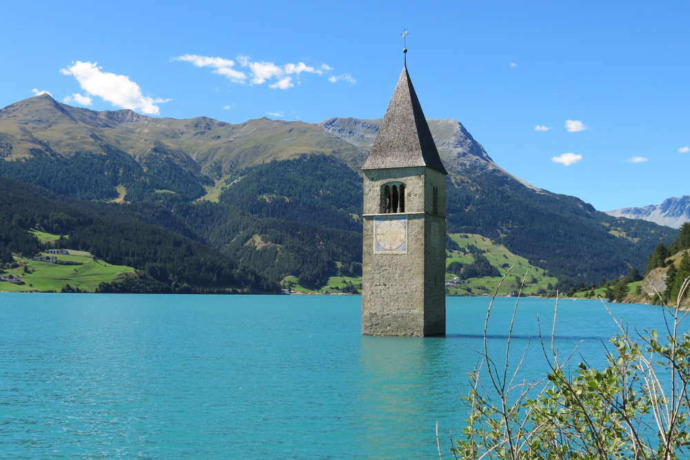 Turm im Reschensee